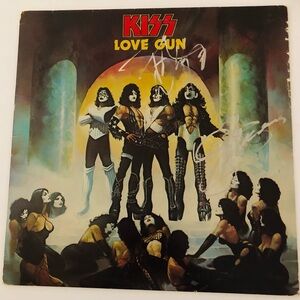 Kiss Autographed Album Cover, Love Gun, Signed Gene Simmons & Peter Criss, 1977